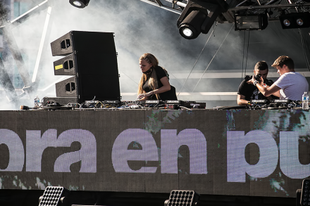 Nora En Pure